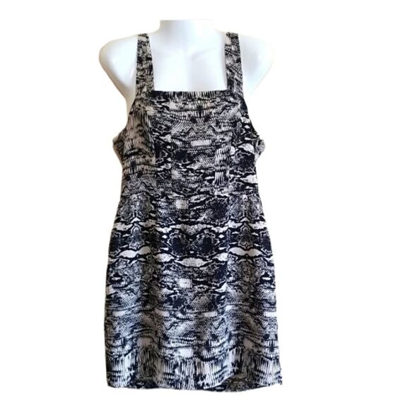 Silence & Noise Sleeveless Dress Sz 10 - Picture 1 of 10